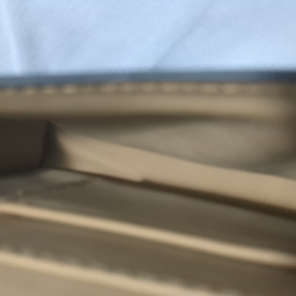 Michael Kors Fanny Pack - Picture 3 of 10